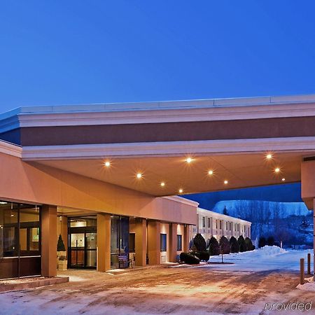 Quality Inn Oneonta Cooperstown Area Bagian luar foto