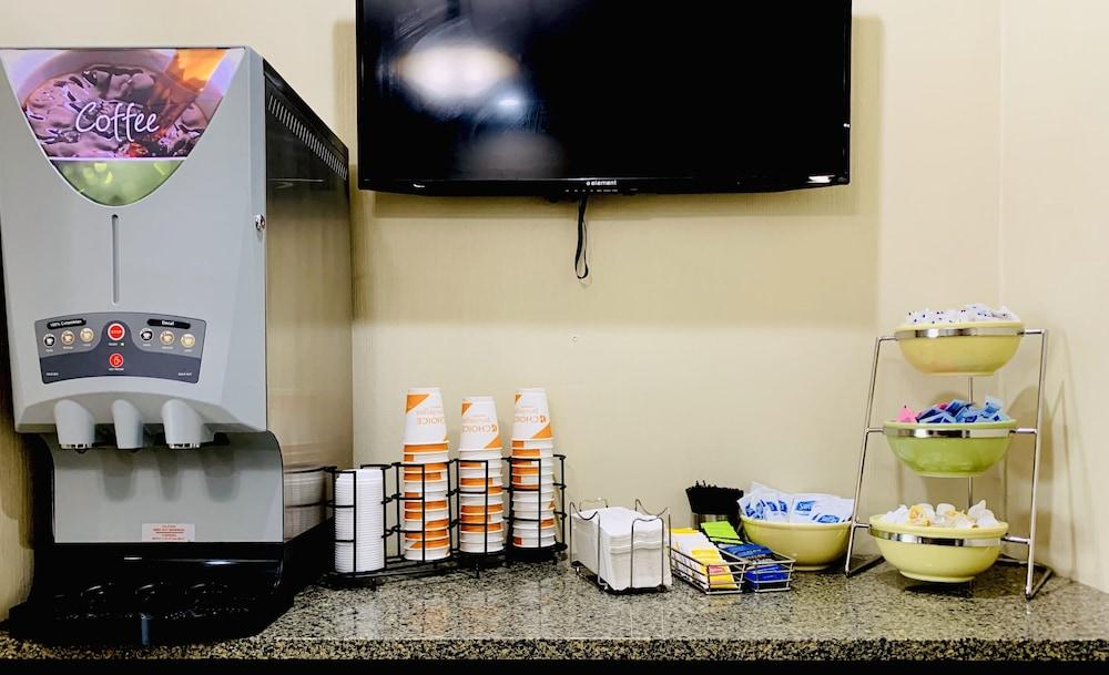 Quality Inn Oneonta Cooperstown Area Bagian luar foto