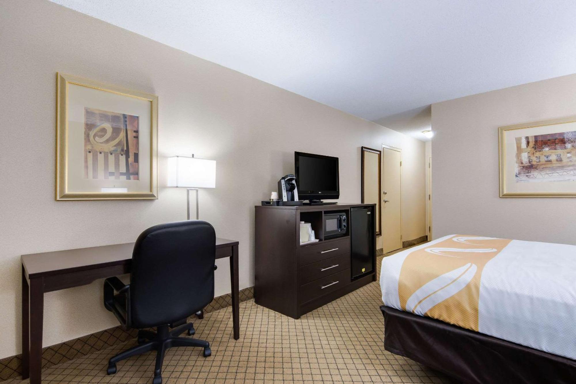 Quality Inn Oneonta Cooperstown Area Bagian luar foto