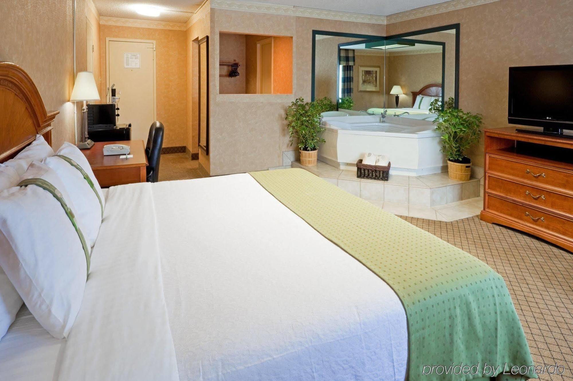 Quality Inn Oneonta Cooperstown Area Bagian luar foto